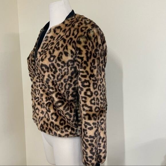 Splendid Faux Fur Jacket Leopard Print full zip cozy mob wives Women’s Size XS - Picture 14 of 15